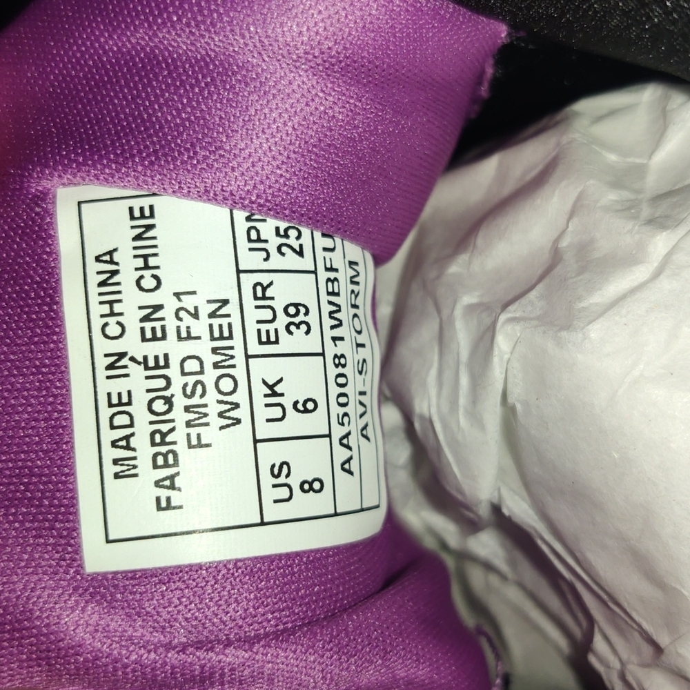 Avia Avi Storm Running ShoesColor: Jet Black/Blue Tint/Cattleya Orchid size 8 - Picture 6 of 6